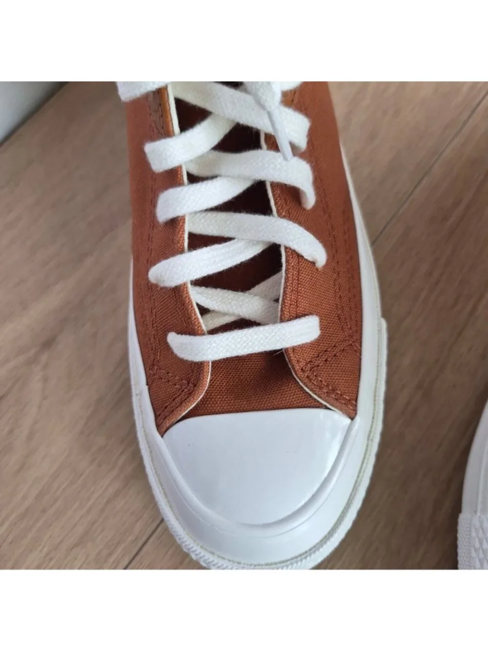 ⭐Converse Chuck 70 High size 6.5 Men's shoes Sneakers Brown White A10334C - Picture 10 of 11